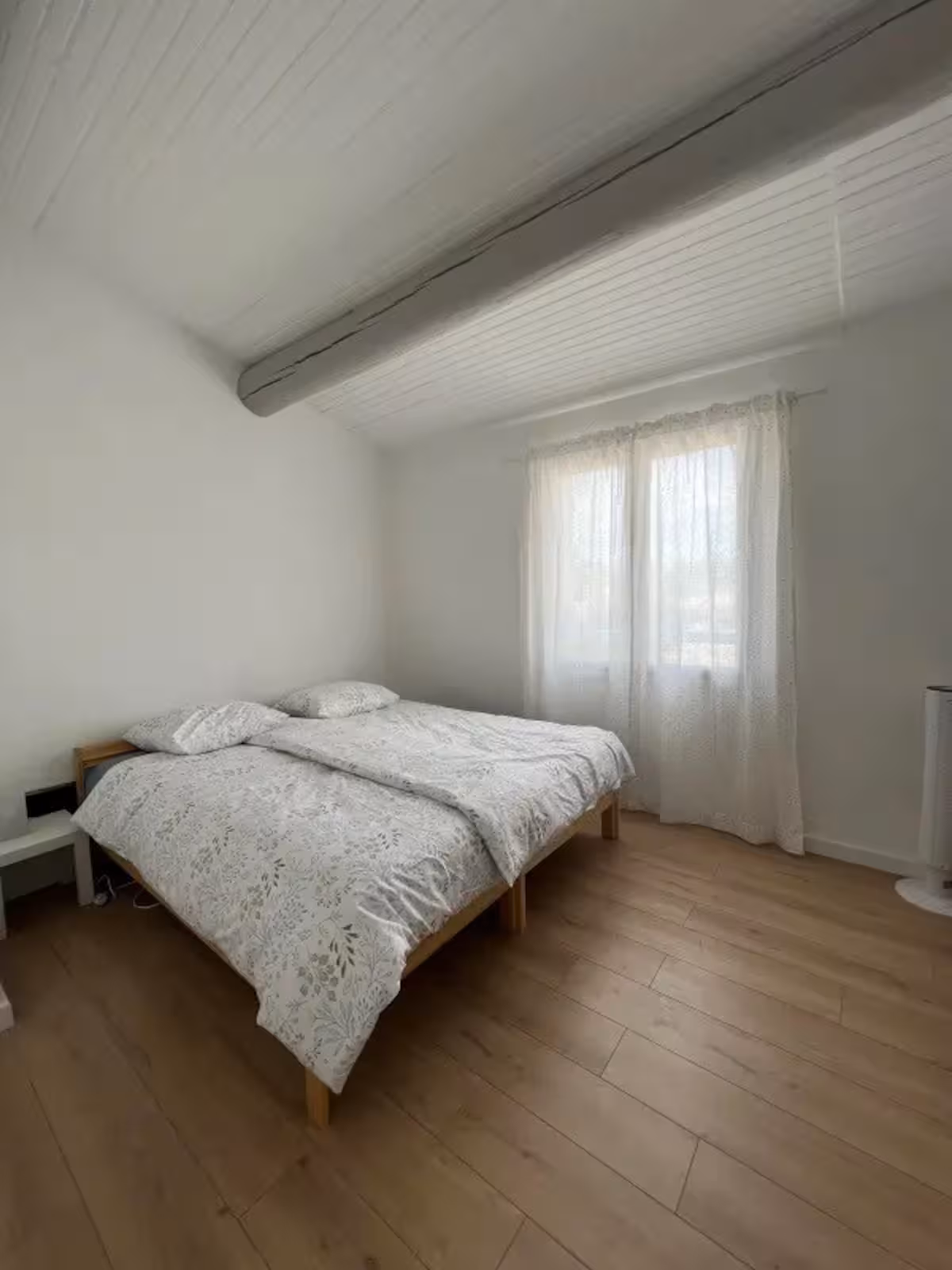 The bedroom with two single beds